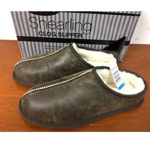 kirkland signature men's shearling clog slipper